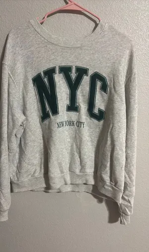 Hollister Crewneck Sweater Grey thumbnail 1