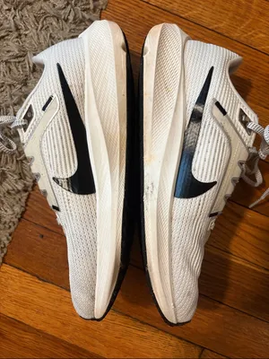 EUC Women’s Nike Air Zoom Pegasus 40 Running Shoes Size 9 thumbnail 9