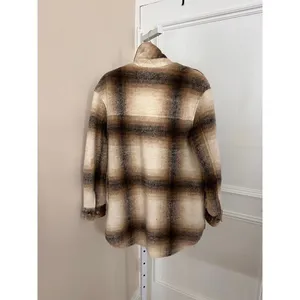Aritzia Wilfred Free The Ganna Shirt Jacket Brown Tan size Small thumbnail 6