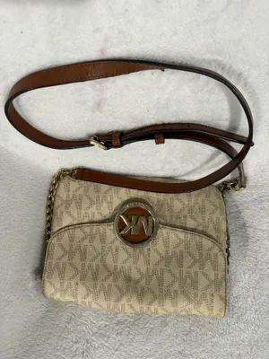 Michael Kors Crossbody Purse thumbnail 2