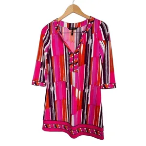 BcbgMaxAzria Dress Size XXS Psychedelic Mod Shift 3/4 Sleeve Multicolor‎ V Neck thumbnail 3