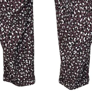 Torrid SZ 1 (1X-Large) Taper Crepe Pants Stretch Leopard Hi-Rise Pleated Purple thumbnail 5