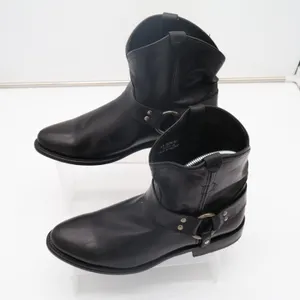 Frye Wyatt Harness 72370 Bootie Womens US 8B Black Leather Pull On Ankle Boots thumbnail 3