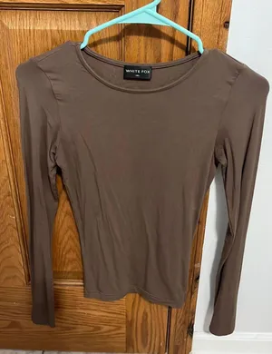 White Fox Boutique long sleeve thumbnail 1