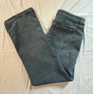 Womens Medium Wash Straight Leg Jeans with Studded‎ Back Pockets Blue Denim thumbnail 1