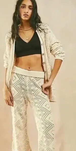 FREE PEOPLE BEACH Get Away Faux Crochet Cardigan Tan Size Medium‎ NWT thumbnail 1