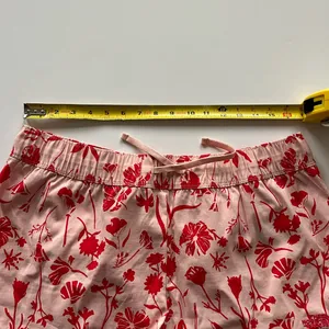 The North Face Class V Mini Floral Shorts -Size XL thumbnail 6