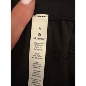 Lululemon Black Relaxed Fit Drawstring Lounge Pants Womens Size‎ 8 thumbnail 3