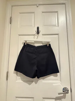 Abercrombie Curve Love Mid Rise Tailored Short thumbnail 2
