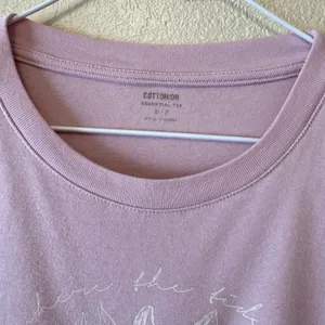 Cotton On Pink Sunflower Graphic Baby Tee Size S thumbnail 3