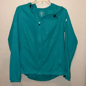 ASICS running raincoat packable lightweight water / wind resistant thumbnail 2