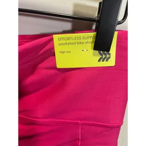 All in Motion Bike Shorts M‎ Pink Effortless Support Pocketed High Rise 6" Gym thumbnail 5