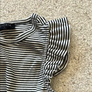 Storia Monochrome Striped Top thumbnail 3