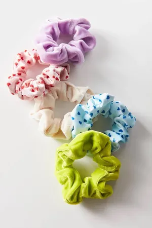 Urban Outfitters Velvet Scrunchie Set thumbnail 1