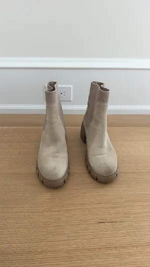 Steve Madden Boots thumbnail 3