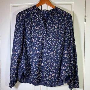 Gap Navy Blue Tan Abstract Print Shirred‎ Popover Cotton Blouse Medium Church thumbnail 1