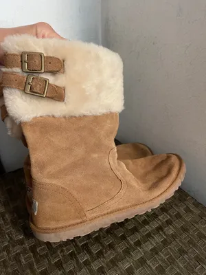 Womens Ugg boots 6 read desc thumbnail 5