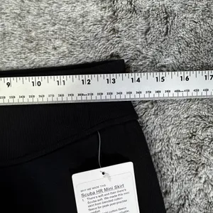 NWT Lululemon Scuba High-Rise Mini Skirt Sz Small In Black thumbnail 9