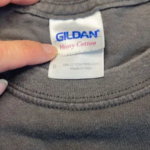 Gildan Heavy Cotton Women's Gray Crew Neck Short-Sleeve T-Shirt Size S‎ thumbnail 4