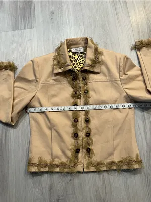 St. John by Marie Gray Beige
Collared Full‎ Zip Jacket Size S thumbnail 11