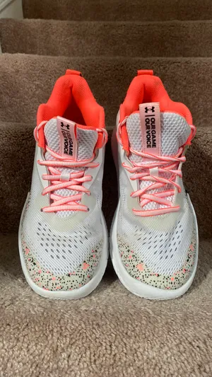 Under Armour Basketball Shoes thumbnail 4