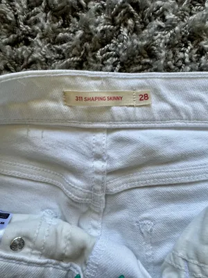 Women’s Levi’s 311 Shaping Skinny Jeans thumbnail 6