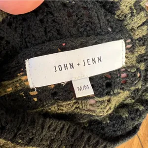 John + Jenn casual Olive and Black Checkered Turtleneck‎ Sweater size M thumbnail 6