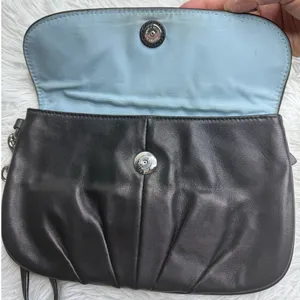 COACH Ashley Black Large Wristlet thumbnail 3