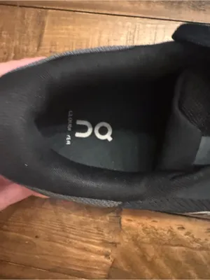 ON RUNNING Cloudflyer 5 Running Shoe‎ Black Size 9 thumbnail 4