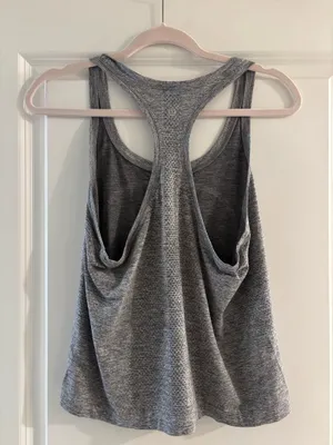 Lululemon Swiftly Tech Racerback Tank Top 2.0 Waist Length thumbnail 3