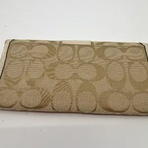 Coach Signature C Flap Beige Canvas Wallet thumbnail 3