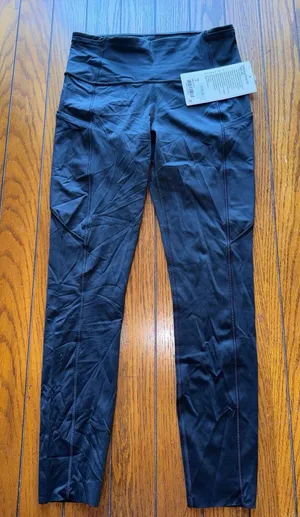 Lululemon Fast & Free With Pockets High Rise 25” Black Size 6 NWT thumbnail 1