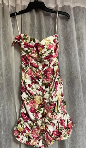 Boutique Floral Dress thumbnail 1