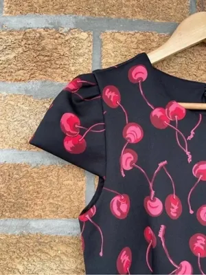 Betsey Johnson Cherry Print Dress 6 Coquette Cherrycore Retro Cap Sleeve Slit⁠ thumbnail 6