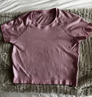 Lululemon Cropped Swiftly Tech thumbnail 1
