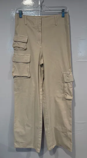 Beige‎ Aritzia Wilfred Free Cargo Wide-Leg Pants - Women's thumbnail 1
