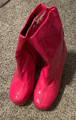 Hot Pink Chunky Heel Ankle Boots thumbnail 1