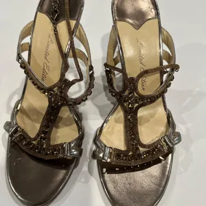 Women's Veronica‎ Pewter Sandals Heels Limited Edition - Size 8. thumbnail 3