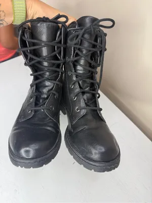 b.o.c. Black Leather Combat Boots Fold Over Cuff Sz 7 Moto Fall Boho Witchy thumbnail 11