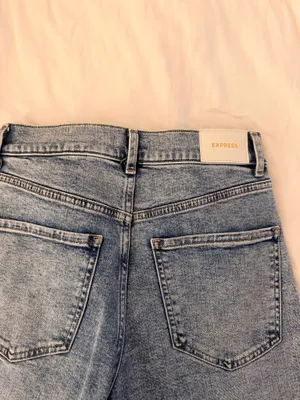 Express Straight Leg Jeans Acid Wash thumbnail 3