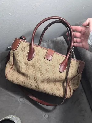 Y2K Dooney & Bourke Purse Brown Monogram wLeather Trim Shoulder Bag Vintage thumbnail 7