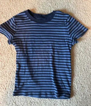 Hollister Tee thumbnail 1