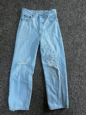 Levi’s Ribcage Straight Ankle Jeans thumbnail 4
