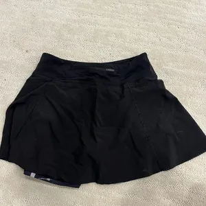 Black athletic skirt Size 4 thumbnail 3