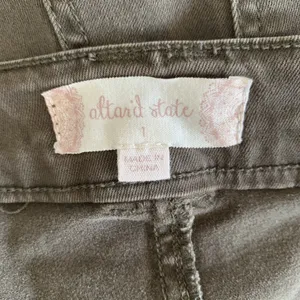 Altar'd State Skinny Pants 25 Green Stretch Casual Boho Festival S1980E8X2 thumbnail 5