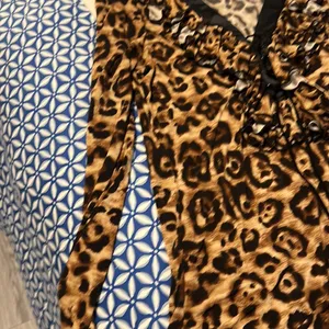 INC cheetah blouse thumbnail 4