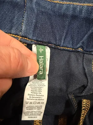 Halara flex mid rise skinny cropped jeans with pockets size medium. thumbnail 6