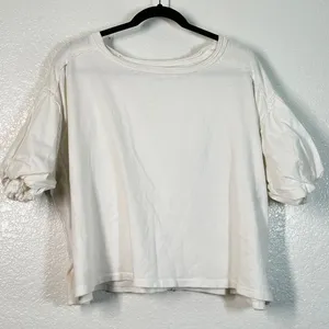 XS Tee T-Shirt Top Puff Balloon Sleeve Cropped White We The Free People Tee thumbnail 2