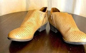 Women's Tan Perforated Ankle Boots size 9 thumbnail 1