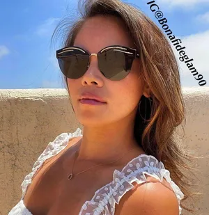 Christian Dior women’s Emprise 63mm limited edition RHLA9 gold/black sunglasses thumbnail 16